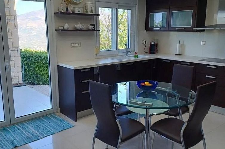 Vrijstaande woning in Heraclion Cretes, Agia Triada