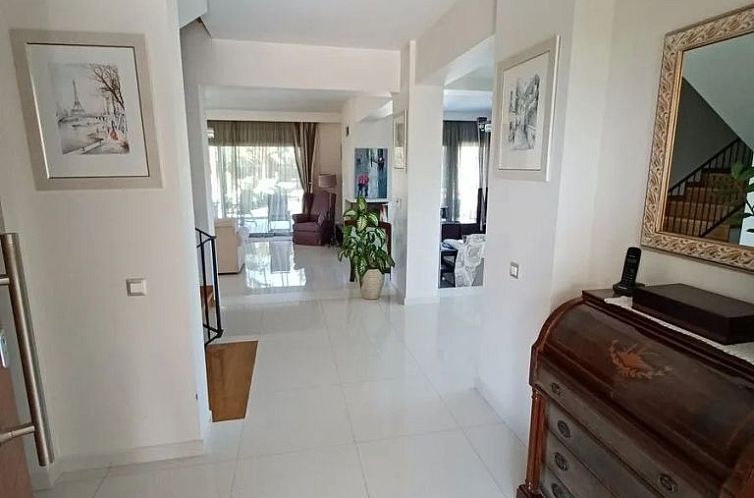 Vrijstaande woning in Heraclion Cretes, Agia Triada