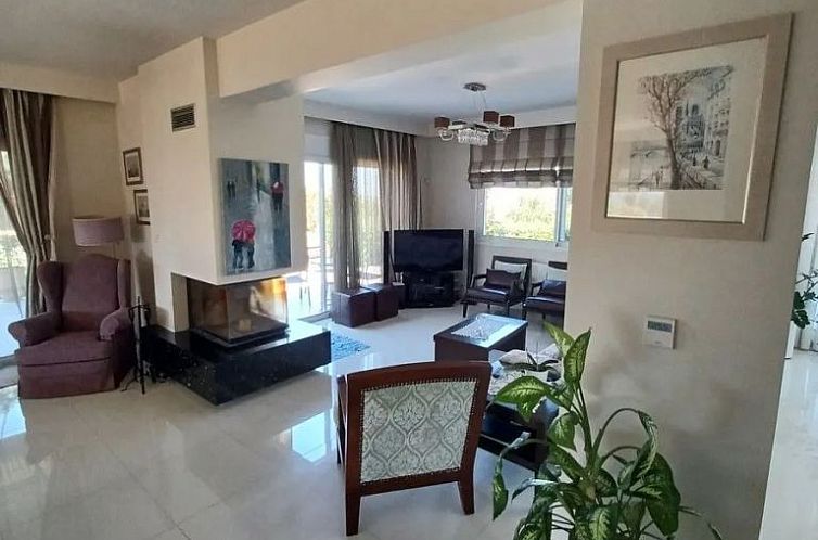 Vrijstaande woning in Heraclion Cretes, Agia Triada