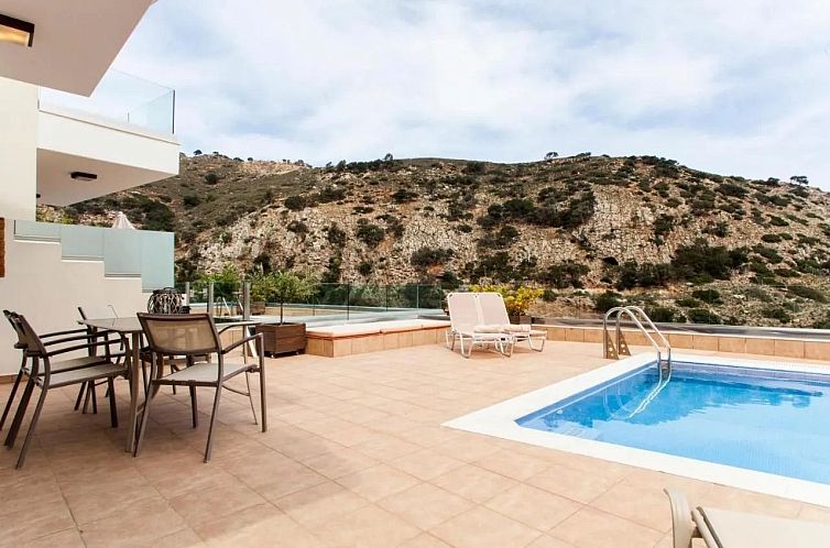 Vrijstaande woning in Heraclion Cretes, Agia Triada