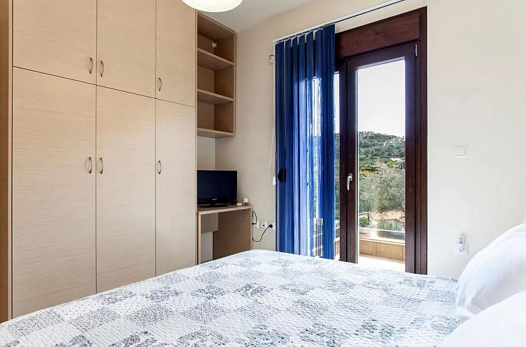 Vrijstaande woning in Heraclion Cretes, Agia Triada