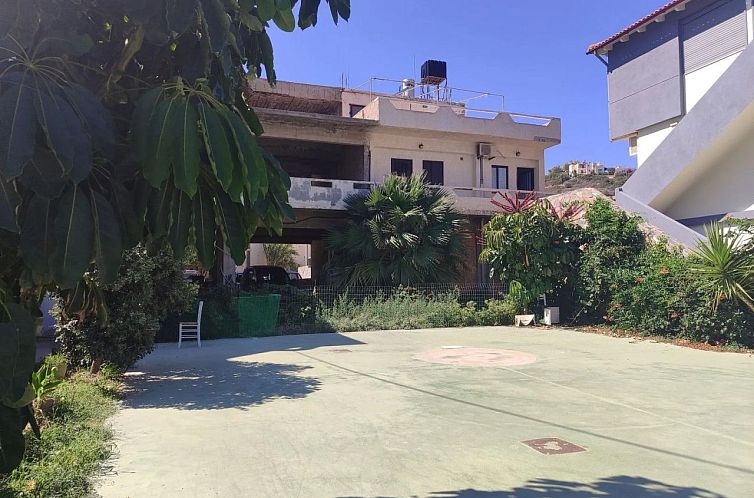 Vrijstaande woning in Heraclion Cretes, Agia Triada