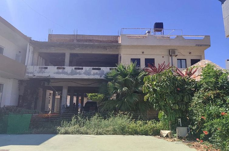 Vrijstaande woning in Heraclion Cretes, Agia Triada
