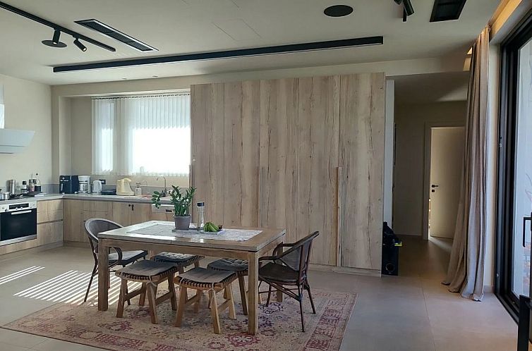 Vrijstaande woning in Heraclion Cretes, Agia Triada