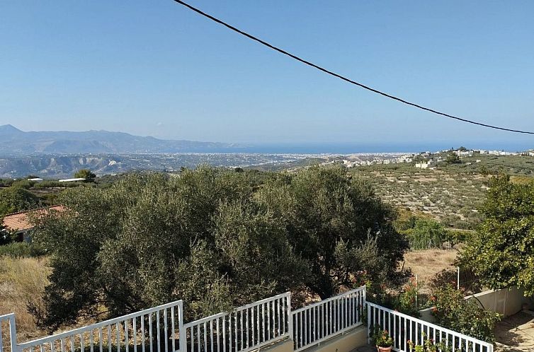 Vrijstaande woning in Heraclion Cretes, Agia Triada