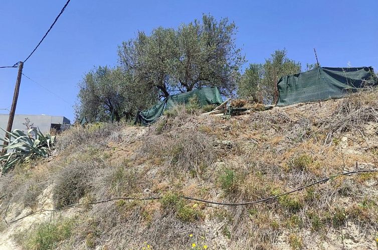 Kavel in Heraclion Cretes, Agia Triada