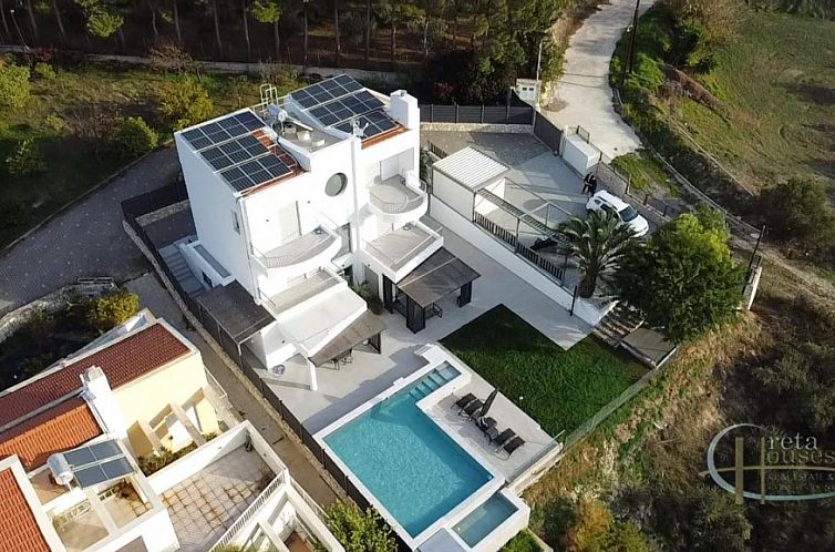 Vrijstaande woning in Heraklion