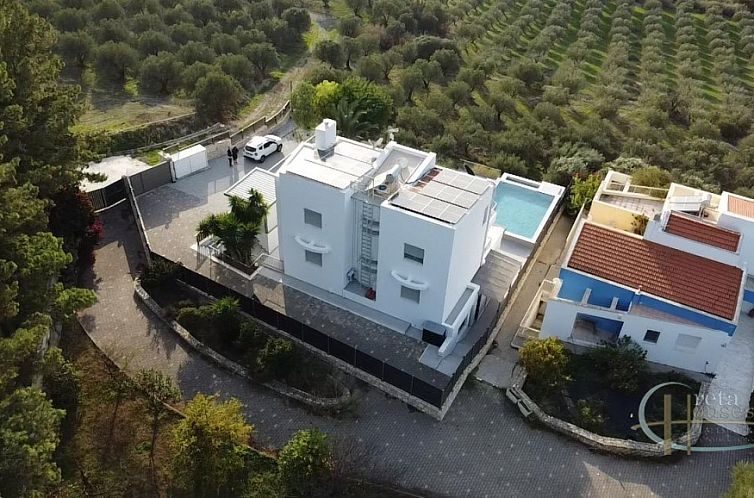 Vrijstaande woning in Heraklion