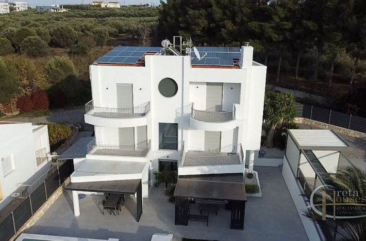 Vrijstaande woning in Heraklion