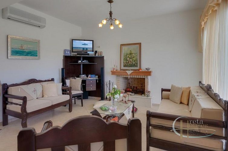 Vrijstaande woning in Triopetra