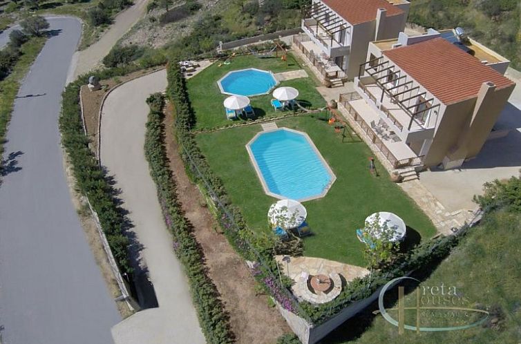 Vrijstaande woning in Triopetra