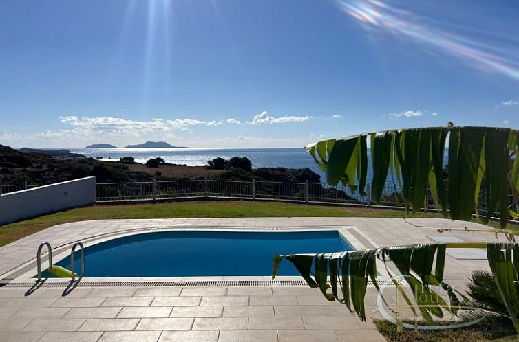 Vrijstaande woning in Triopetra