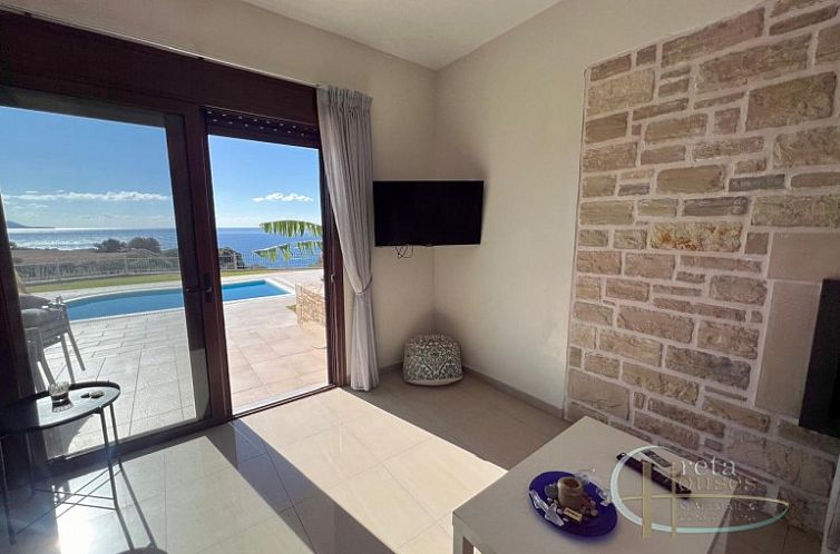 Vrijstaande woning in Triopetra