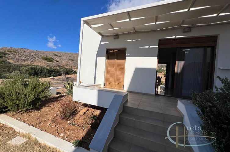 Vrijstaande woning in Triopetra