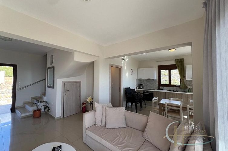Vrijstaande woning in Triopetra