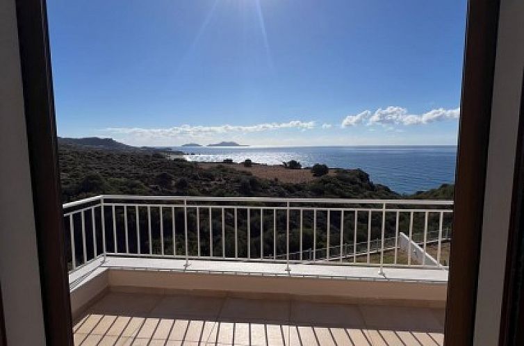 Vrijstaande woning in Triopetra