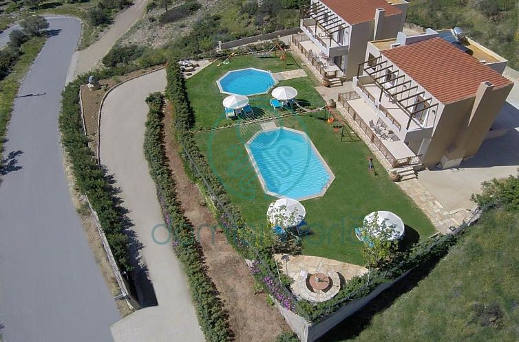 Vrijstaande woning in Triopetra