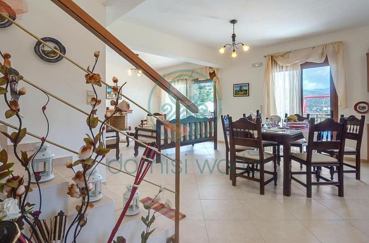 Vrijstaande woning in Triopetra