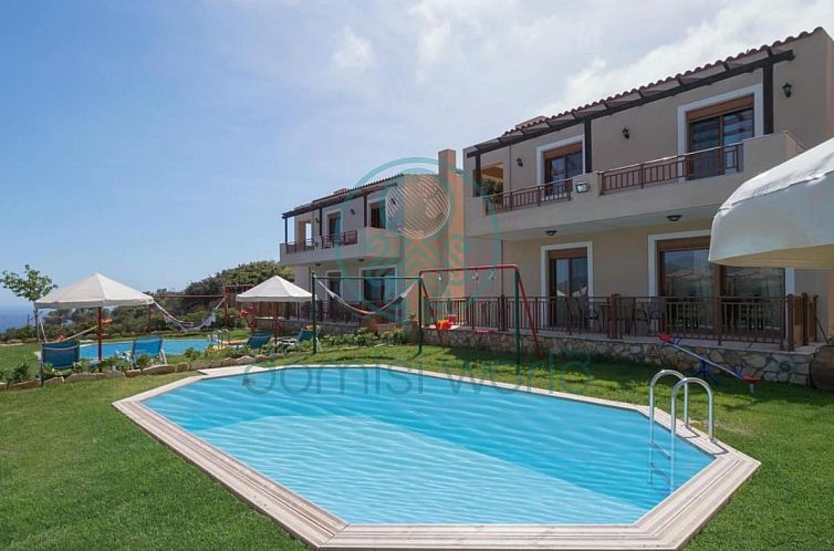 Vrijstaande woning in Triopetra
