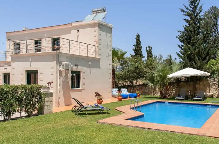 Villa Tymon