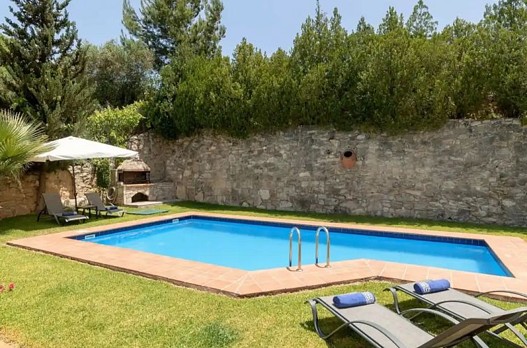 Villa Tymon