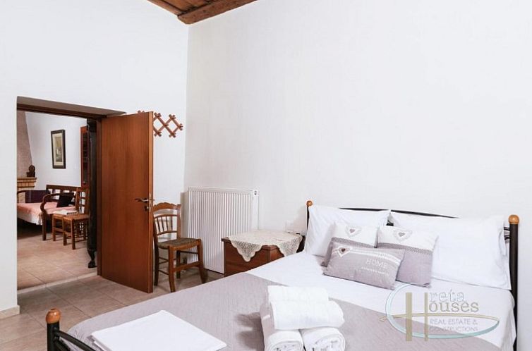 Vrijstaande woning in Peri