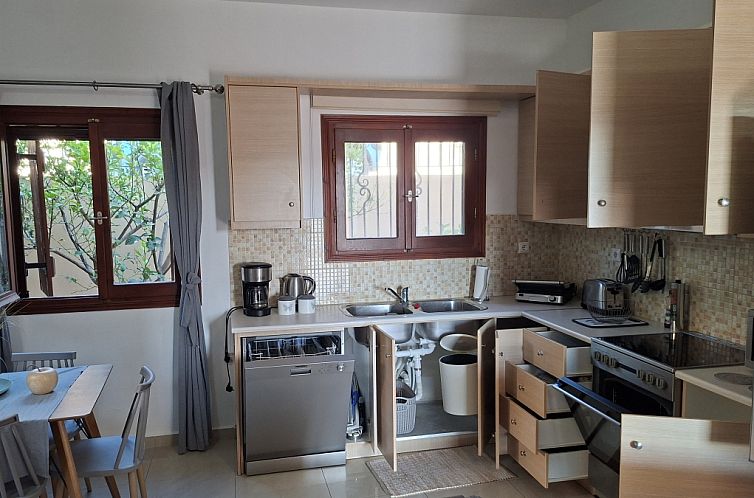Geschakelde woning in Modi