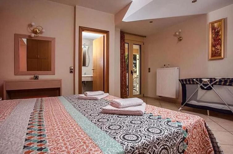 Vrijstaande woning in Rethimno