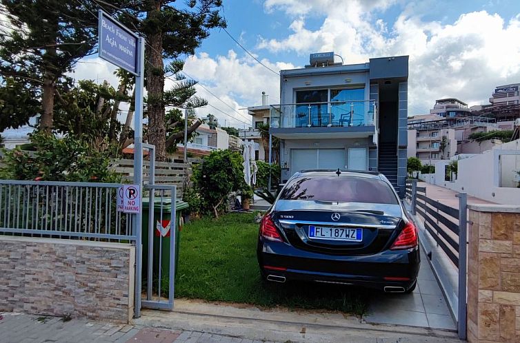 Vakantiehuis Beachfront Garden Villa