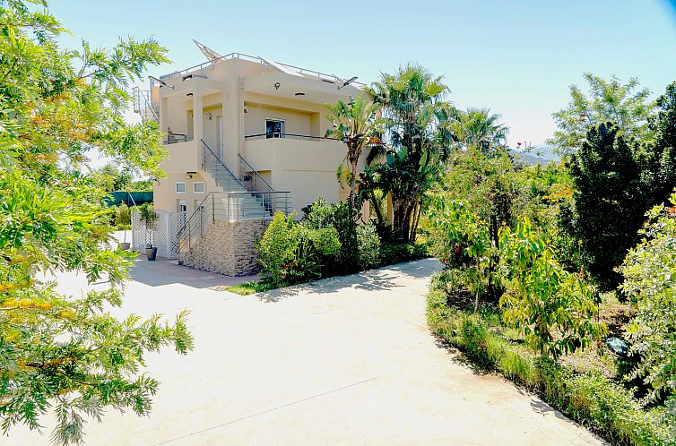 Vrijstaande woning in Agia