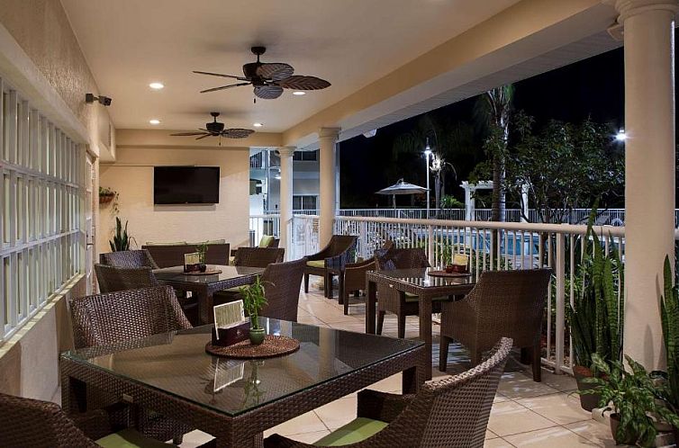 DoubleTree Suites by Hilton Naples