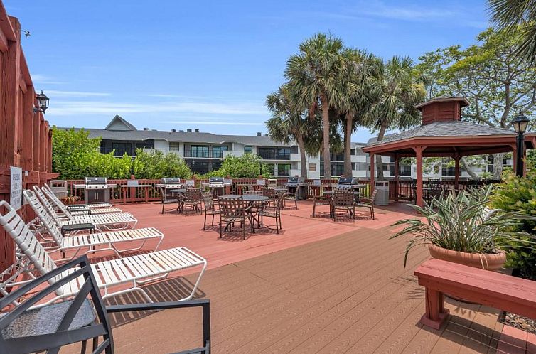 Park Shore Resort by Sunstream