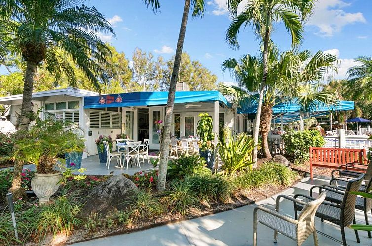 Park Shore Resort by Sunstream