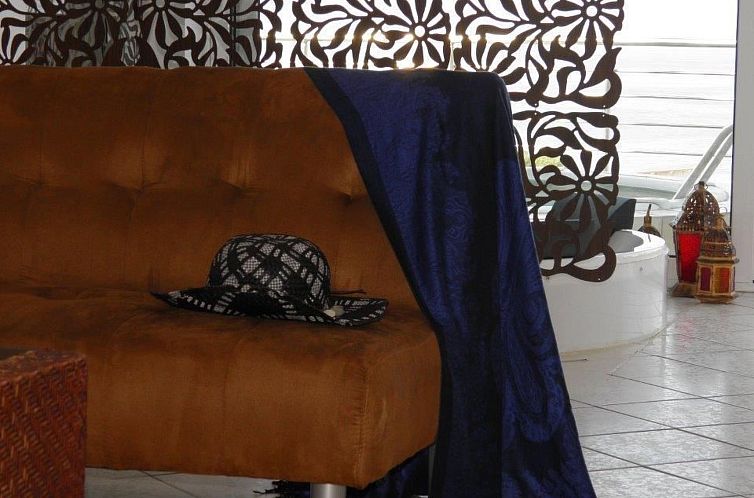 Appartement Sehr geräumiges Apartment mit eigenem Pool und 