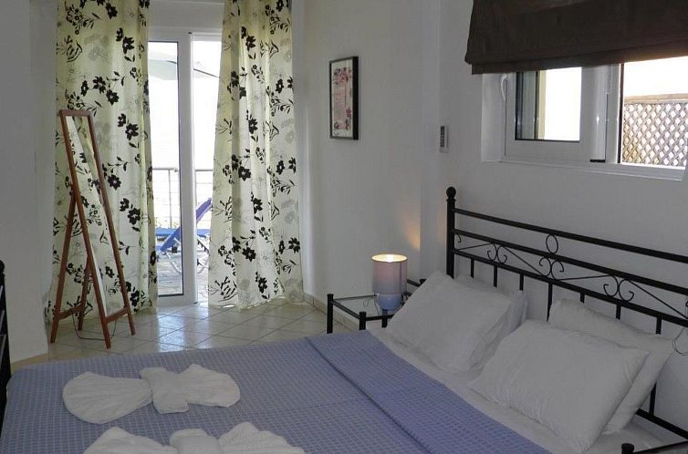 Appartement Sehr geräumiges Apartment mit eigenem Pool und 