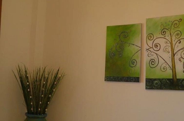 Appartement Sehr geräumiges Apartment mit eigenem Pool und 