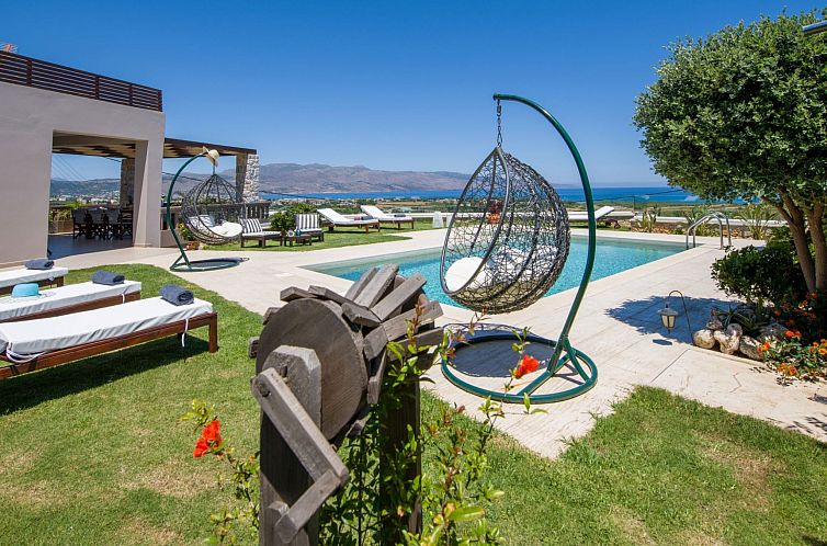 Vakantiehuis Ferienvilla mit Garten, Grill und Terrasse