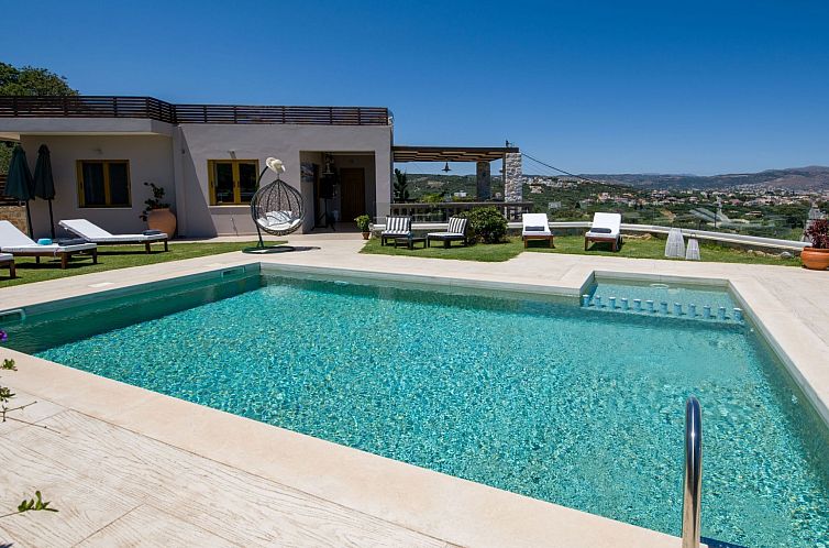 Vakantiehuis Ferienvilla mit Garten, Grill und Terrasse
