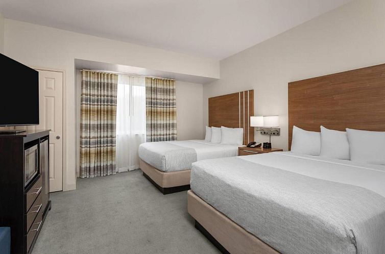 Hawthorn Suites by Wyndham Naples