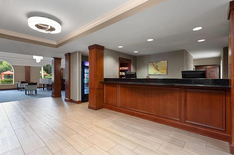 Hawthorn Suites by Wyndham Naples