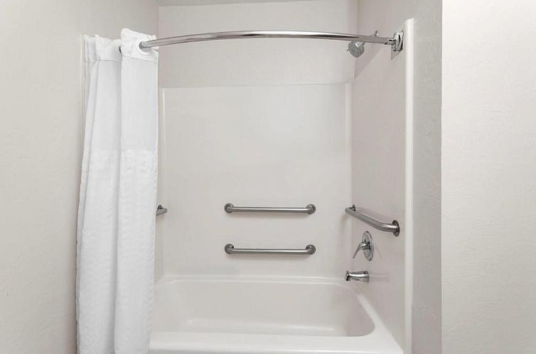 Hawthorn Suites by Wyndham Naples