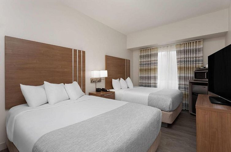 Hawthorn Suites by Wyndham Naples