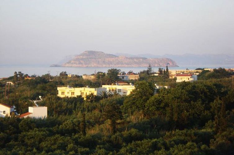 Vakantiehuis Haus in Maleme mit Außenpool