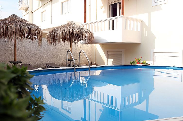 Vakantiehuis Haus in Maleme mit Außenpool