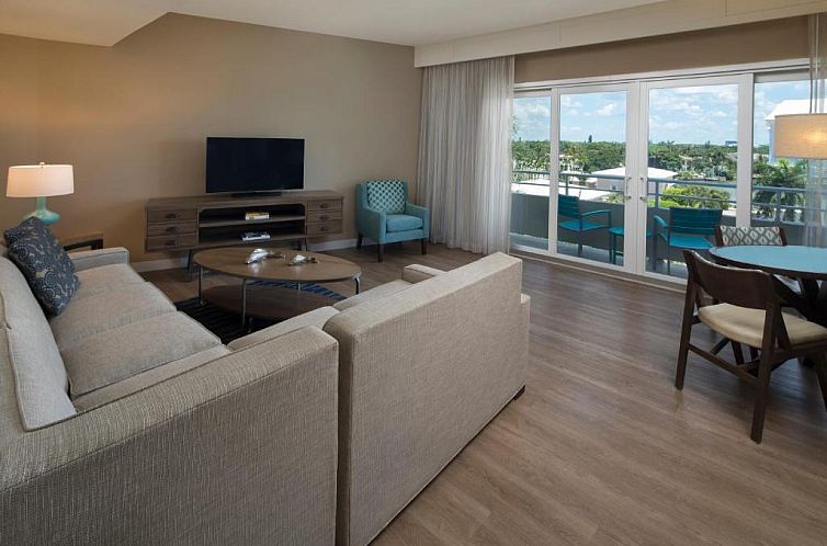 Edgewater Beach Hotel