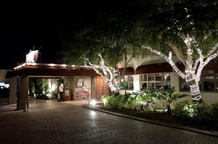 Best Western Naples Inn & Suites