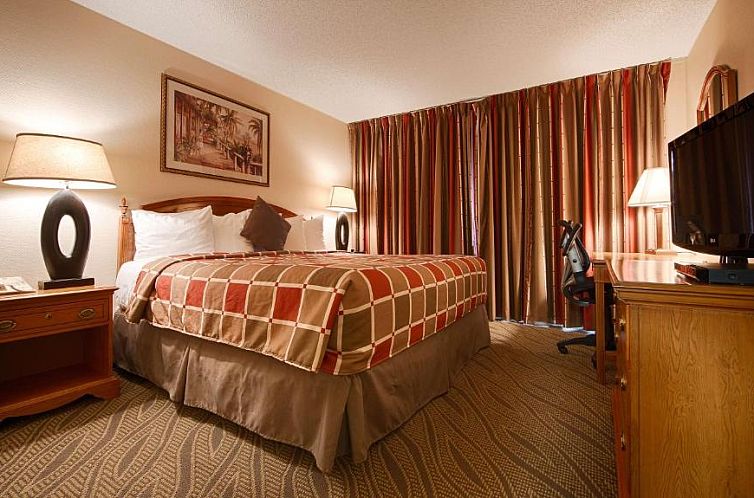 Best Western Naples Inn & Suites