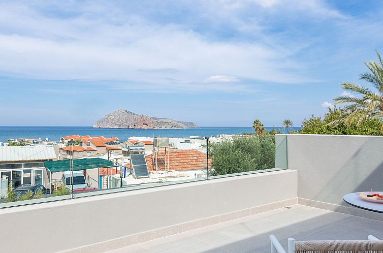 Vakantiehuis Villa mit beheiztem Pool in der Nähe von Stran