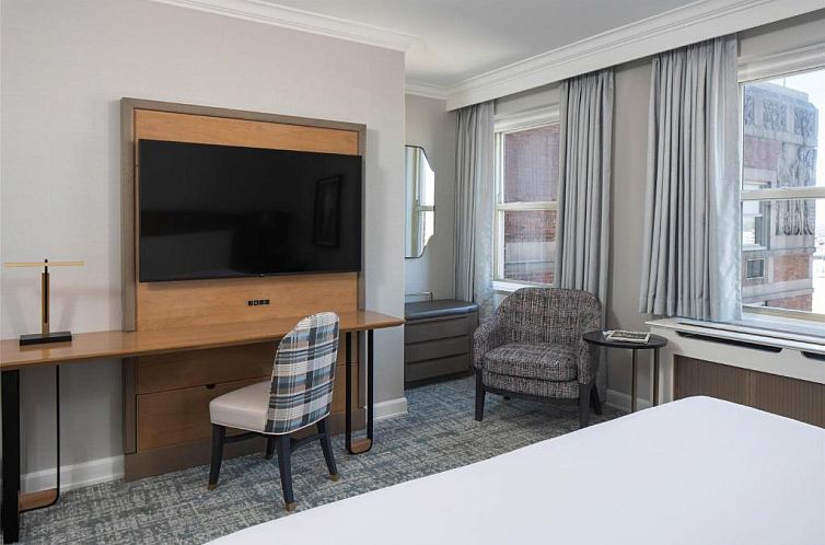 Hilton Milwaukee City Center