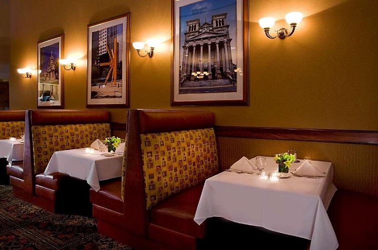 Hilton Garden Inn Milwaukee Northwest Conference Center